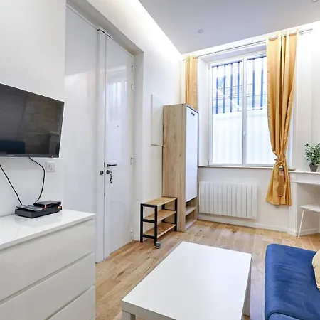 Beau 2p En Plein Coeur Du 2e Paris